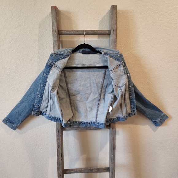 Route 66 Women's Cute Cropped Jean Jacket- Size Small - Picture 3 of 8